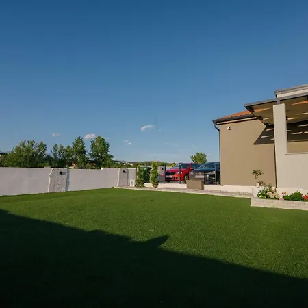 Bozica, An Oasis Of Peace Βίλα
